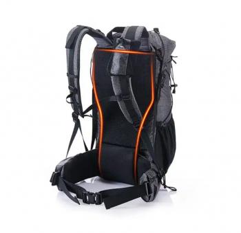 9 319 р. Рюкзак туристический Naturehike 60 л, черный  nh19bp095-b  с доставкой в г. Пермь. Увеличить фотографию 3