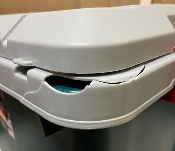2 599 р. Ящик экспедиционный IRIS RV BOX RV600C c двойной разделенной крышкой, 40 л. 61,5x37,5x34 см.(уценка)  rv600c_u  с доставкой в г. Пермь. Увеличить фотографию 2