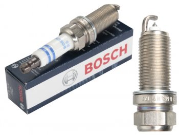 1 379 р. Свеча зажигания TOYOTA AURISCOROLLAPREMIOYARIS 06- BOSCH 0242229708  с доставкой в г. Пермь. Увеличить фотографию 1