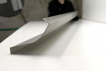 Левый ремонтный порог (с усилителем) AUTOFERRUM KIA Magentis (2000-2010) (Холоднокатаная сталь 1 мм)