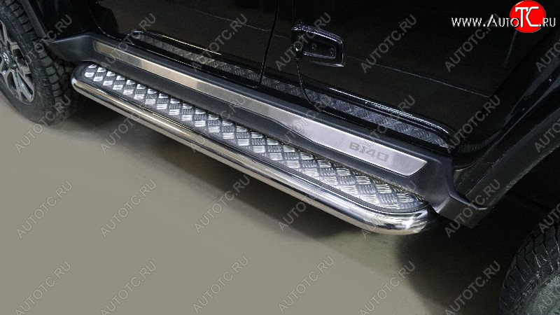 31 899 р. Пороги с площадкой 60,3 мм ТСС Тюнинг BAIC BJ40 (2022-2025) (серые)  с доставкой в г. Пермь