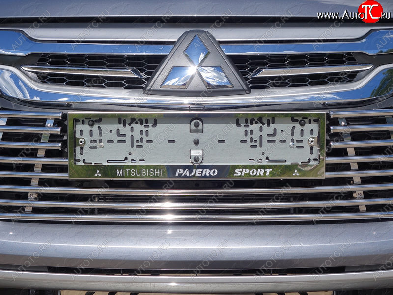 5 999 р. Рамка гос. номера ТСС Тюнинг Mitsubishi Pajero Sport QE дорестайлинг (2015-2021) (нержавейка)  с доставкой в г. Пермь
