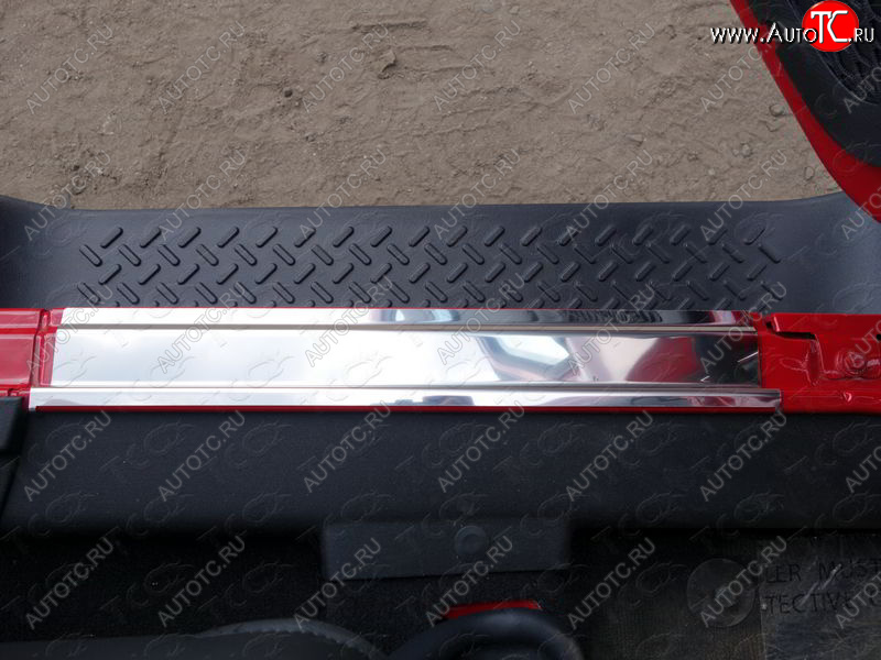 2 499 р. Накладки на пороги ТСС Тюнинг  Jeep Wrangler  JK (2006-2010) 3 дв. дорестайлинг (зеркальный лист)  с доставкой в г. Пермь