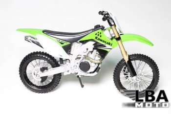 1 599 р. Модель мотоцикла Kawasaki KX-450F Зеленого цвета масштаб 112  пм-00004981  с доставкой в г. Пермь. Увеличить фотографию 1