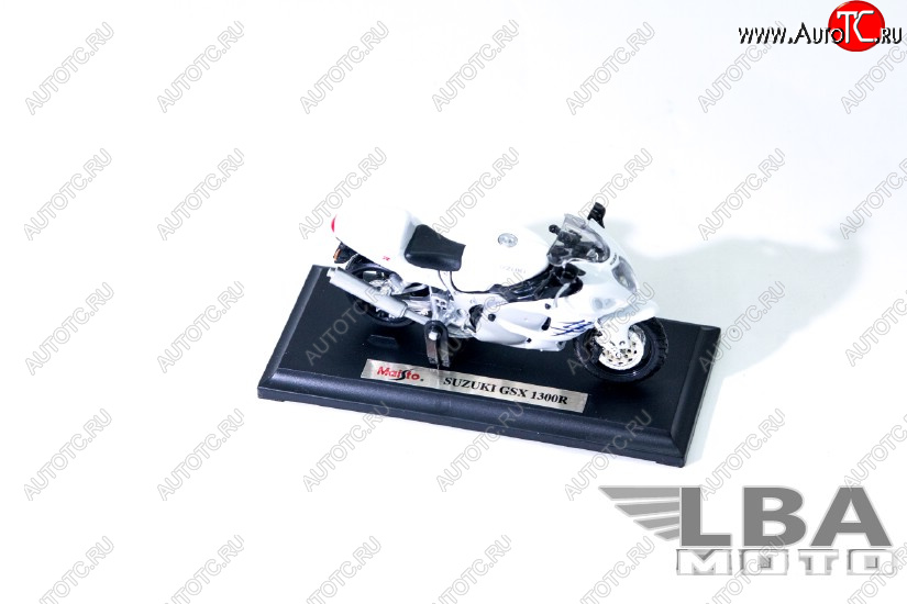 1 299 р. Модель мотоцикла Suzuki GSX-R1300 Белого цвета масштаб 118  пм-00015216  с доставкой в г. Пермь