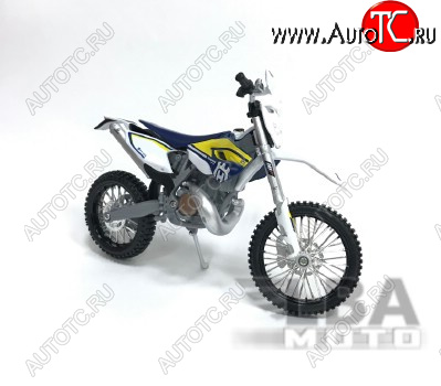 1 599 р. Модель мотоцикла Husqvarna FE501 масштаб 112  пм-00016571  с доставкой в г. Пермь