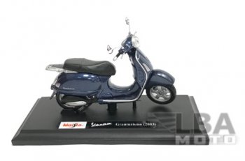 1 299 р. Модель скутера VESPA Granturismo 2003 масштаб 118  пм-00016578  с доставкой в г. Пермь. Увеличить фотографию 1