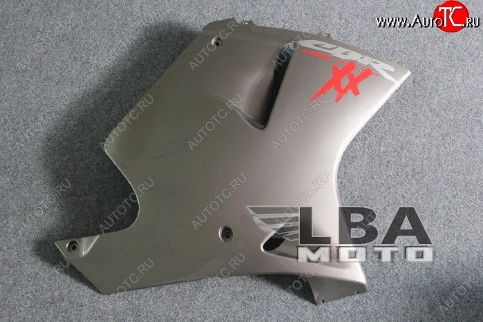 5 999 р. Правый боковой пластик для Honda CBR 1100 XX Без цвета  пм-00000411  с доставкой в г. Пермь