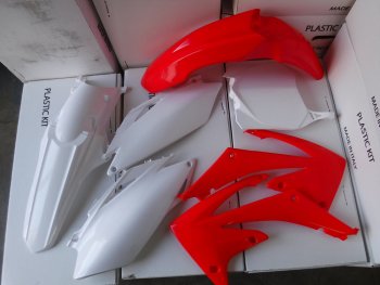 15 599 р. Комплект пластика R-Tech Honda CRF450RRX 2017 (R-KITCRF-OEM-600) красный-белый  r-kitcrf-oem-600  с доставкой в г. Пермь. Увеличить фотографию 1