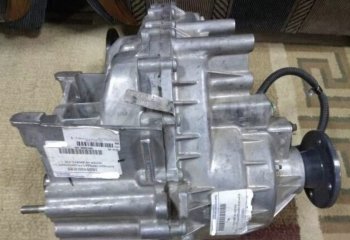 111 999 р. Коробка передач раздаточная 44 Hover H5 дизель 2 918  we121dvs12333114117  с доставкой в г. Пермь. Увеличить фотографию 1