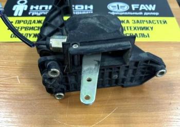 3 599 р. Педаль газа FAW J6 Е2 FAW 1108010-50a  с доставкой в г. Пермь. Увеличить фотографию 2