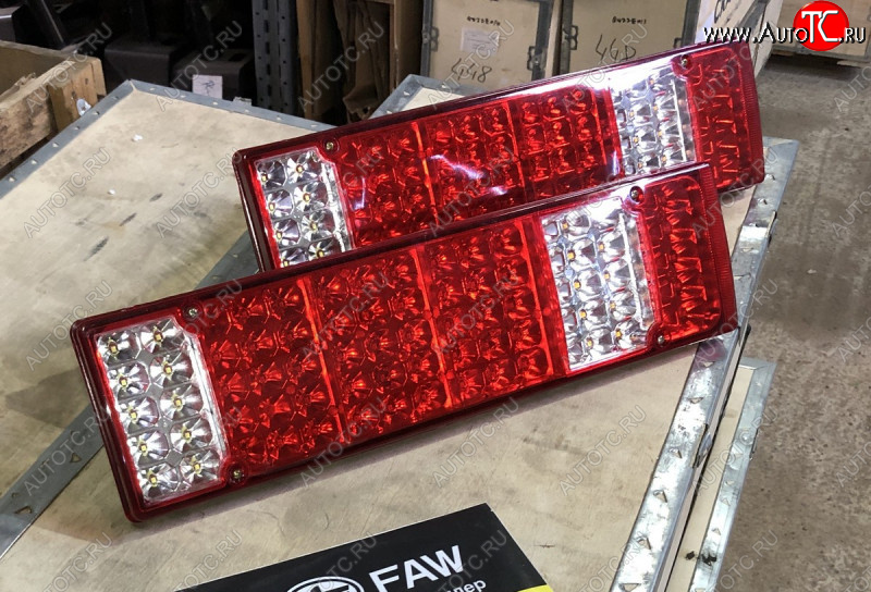 1 639 р. Фонарь стоп сигналов FAW ПРАВЫЙ (задний) LED FAW 3716020-3623716030-89a  с доставкой в г. Пермь