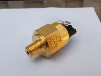 2 999 р. Датчик давления масла ДВС 30B0131 LIUGONG 30b0131  с доставкой в г. Пермь. Увеличить фотографию 2