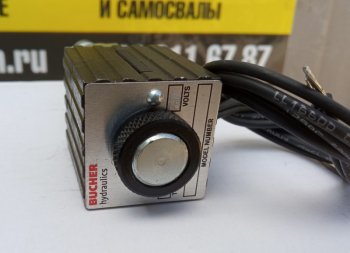 37 479 р. Клапан электромагнитный остановки двигателя 12C3697 (!!!УЦЕНКА: возможен нетоварный вид!!!) LIUGONG 12c3697  с доставкой в г. Пермь. Увеличить фотографию 4