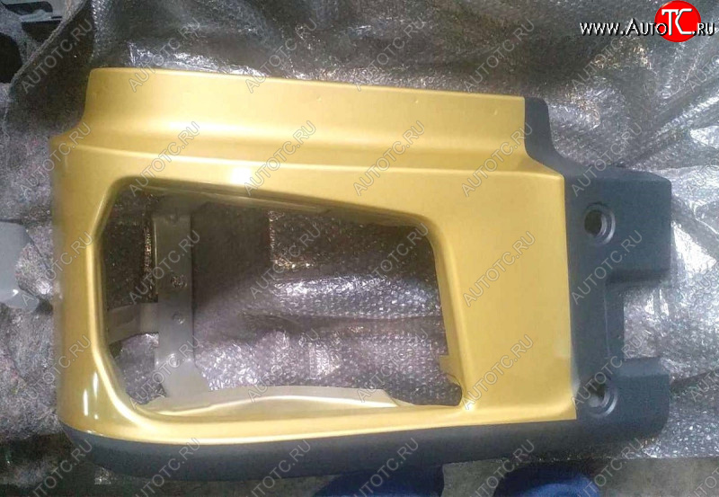 10 499 р. Облицовка фары часть бампера Х3000 правая R (белая) SHACMAN dz97259623222  с доставкой в г. Пермь