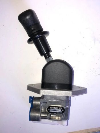 1 689 р. Кран ручного тормоза Howo T5G 811W52315-6156 VALMO000533 SITRAK 811w52315-6156  с доставкой в г. Пермь. Увеличить фотографию 2