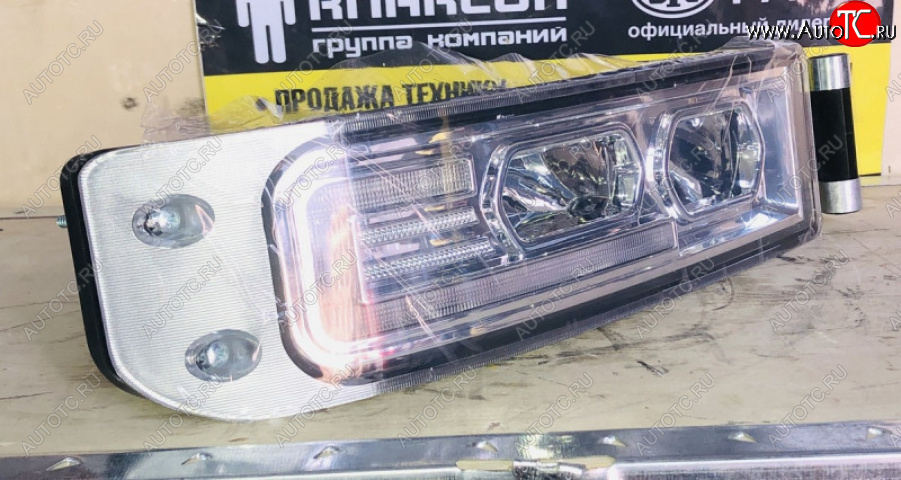 11 199 р. Фара противотуманная с поворотником правая LED HOWO T5G SITRAK 811w25320-6004  с доставкой в г. Пермь