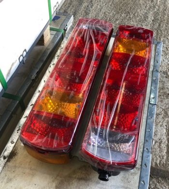 2 959 р. Фонарь задний левый Howo T5GSitrak (4 болта) VALMO000539 SITRAK wg9719810011  с доставкой в г. Пермь. Увеличить фотографию 3