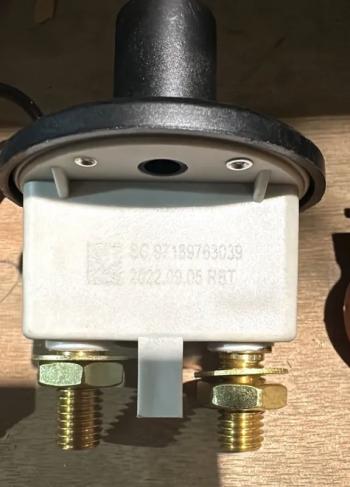 529 р. Выключатель массы SHACMAN X3000 VALMO VALMO dz97189763039  с доставкой в г. Пермь. Увеличить фотографию 3