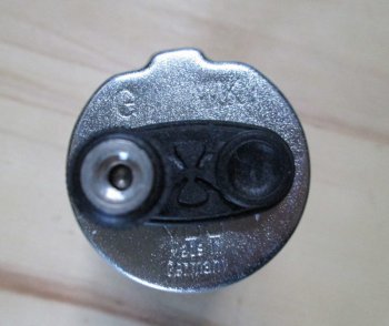 1 499 р. Датчик давления масла ДВС Shantui SD16 (2 контакт) C6121 d2300-00000  с доставкой в г. Пермь. Увеличить фотографию 2