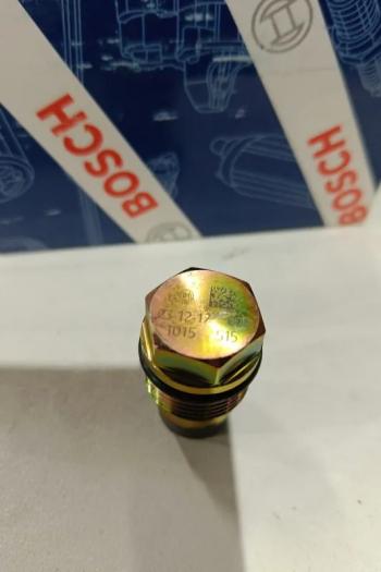 19 769 р. Клапан ограничения давления в топливной рампе 1110010028 BOSCH orig FAW FAW 1110010028  с доставкой в г. Пермь. Увеличить фотографию 2