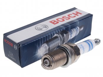 979 р. Свеча зажигания BOSCH fr8dii33x outlander 12- 2.4rngrvr BOSCH 0242230534  с доставкой в г. Пермь. Увеличить фотографию 1