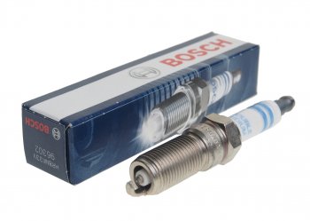 1 099 р. Свеча зажигания BOSCH BOSCH 0242230612  с доставкой в г. Пермь. Увеличить фотографию 1