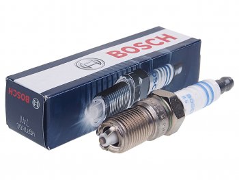 699 р. Свеча зажигания AUDI 100 (93-) BOSCH BOSCH 0242235607  с доставкой в г. Пермь. Увеличить фотографию 1