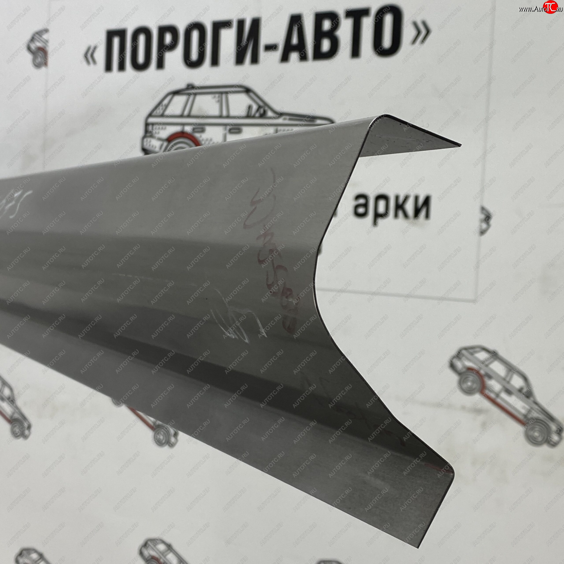 1 989 р. Левый порог (Ремкомплект) Пороги-Авто  Volkswagen Passat CC ( дорестайлинг,  рестайлинг) (2008-2016) (холоднокатаная сталь 1 мм)  с доставкой в г. Пермь