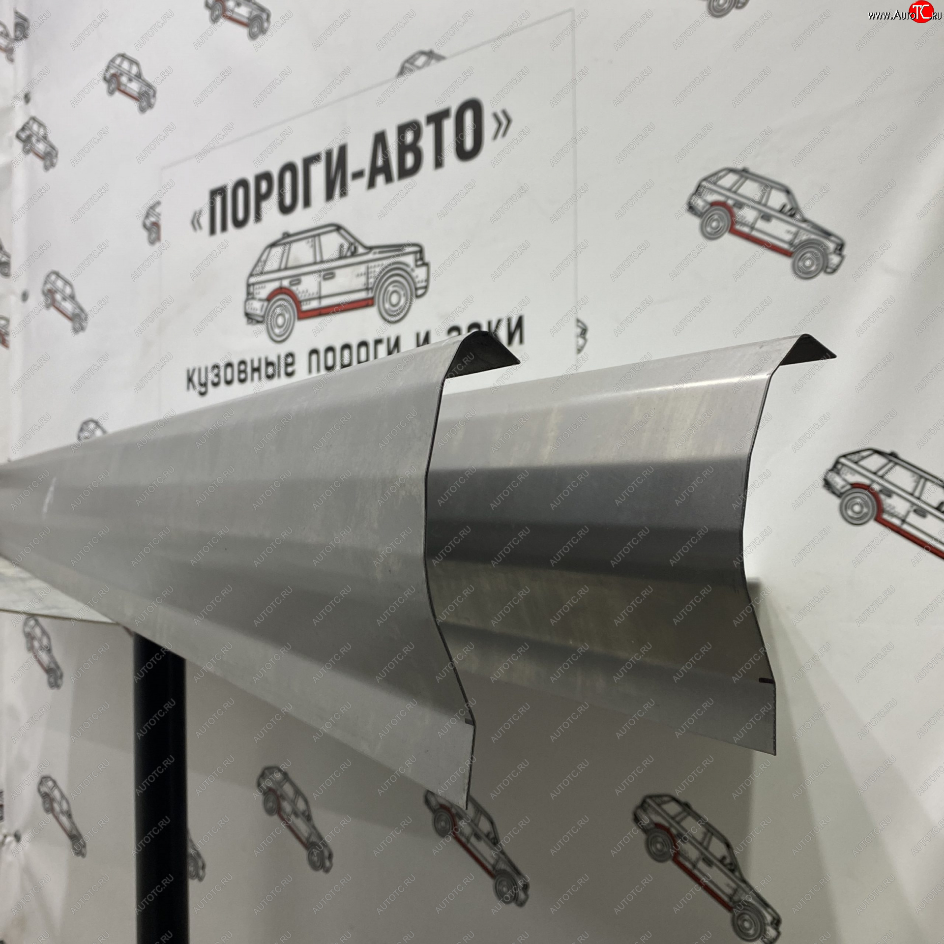 1 989 р. Правый порог (Ремкомплект) Пороги-Авто  Ford Escort Express (1980-1986) фургон (холоднокатаная сталь 1 мм)  с доставкой в г. Пермь
