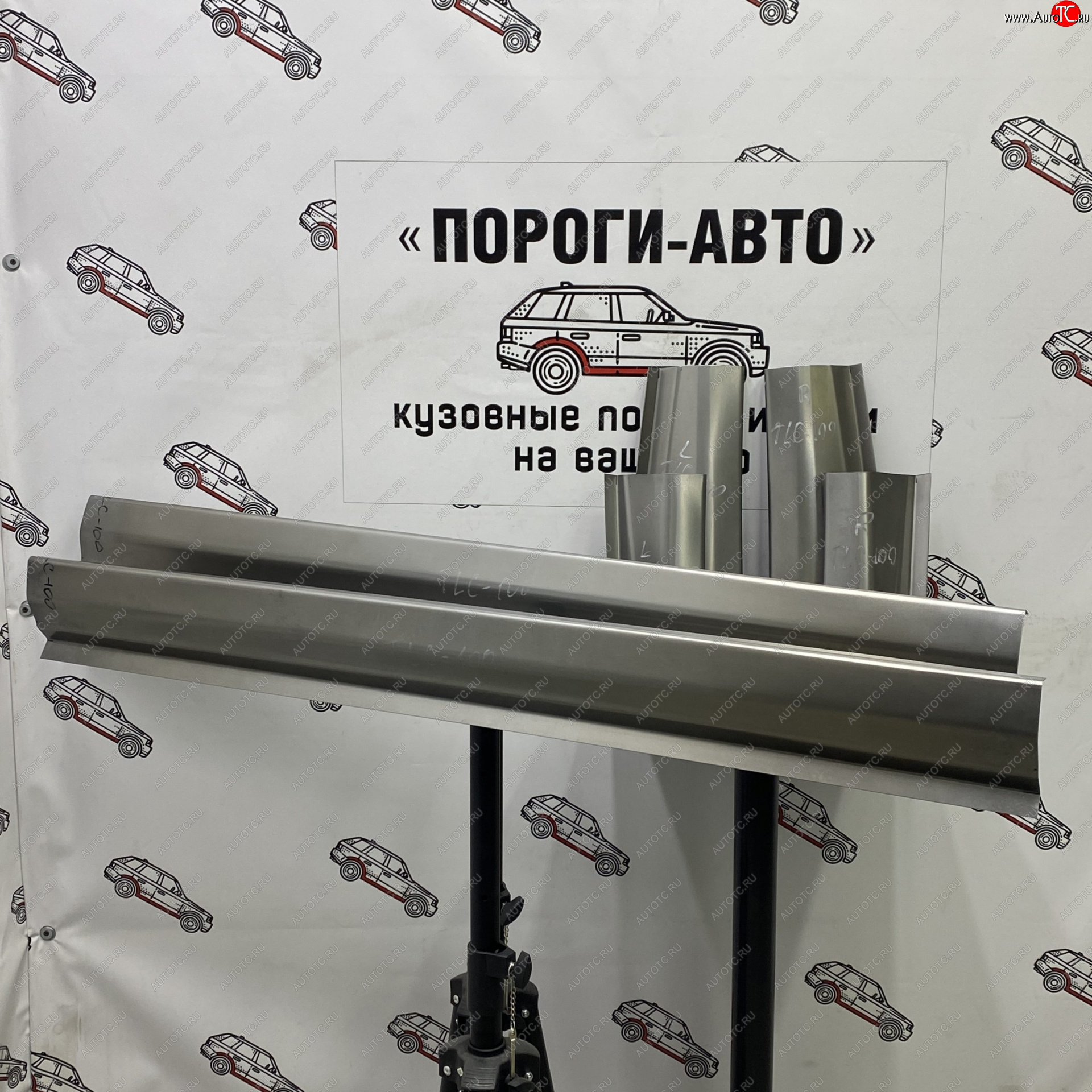 1 989 р. Правый ремонтный порог Пороги-Авто Toyota Land Cruiser 100 дорестайлинг (1998-2002) (Холоднокатанная сталь 1 мм)  с доставкой в г. Пермь
