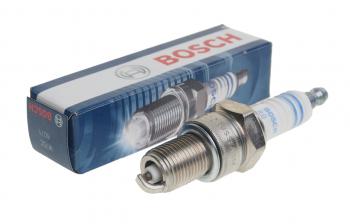 191 р. Свеча зажигания BOSCH BOSCH 0241235755  с доставкой в г. Пермь. Увеличить фотографию 1