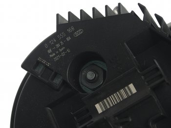 26 799 р. Генератор MERCEDES Actros,Atego,Axor,Bus (28V/80A) без шкива BOSCH BOSCH 0986048100 BOSCH 0986048100  с доставкой в г. Пермь. Увеличить фотографию 3