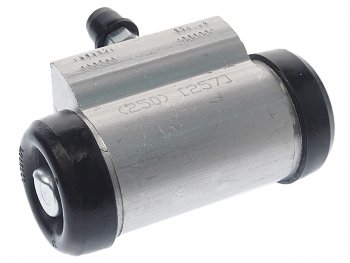 1 669 р. Цилиндр тормозной задний FORD Fiesta (00-) левыйправый BOSCH BOSCH 0986475926  с доставкой в г. Пермь. Увеличить фотографию 2