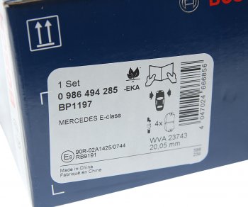 3 899 р. Колодки тормозные передние (4шт.) BOSCH Mercedes-Benz E-Class W211 дорестайлинг седан (2002-2006)  с доставкой в г. Пермь. Увеличить фотографию 4