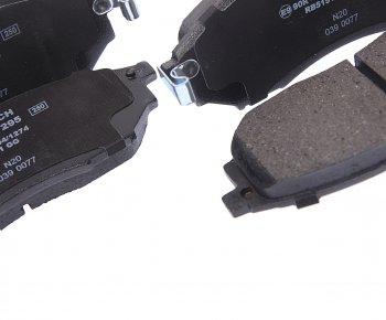 3 089 р. Колодки тормозные передние R17 (4шт.) BOSCH Nissan Navara 2 D40 дорестайлинг (2004-2010)  с доставкой в г. Пермь. Увеличить фотографию 2