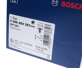 4 949 р. Колодки тормозные передние MКПП (4шт.) BOSCH Honda Accord 9 CR седан дорестайлинг (2013-2016)  с доставкой в г. Пермь. Увеличить фотографию 3