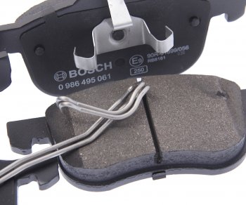 3 799 р. Колодки тормозные передние (4шт.) BOSCH Volvo S80 TS седан дорестайлинг (1998-2003)  с доставкой в г. Пермь. Увеличить фотографию 2