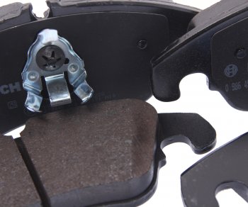 3 789 р. Колодки тормозные передние (4шт.) BOSCH Audi A4 B8 дорестайлинг, седан (2007-2011)  с доставкой в г. Пермь. Увеличить фотографию 2