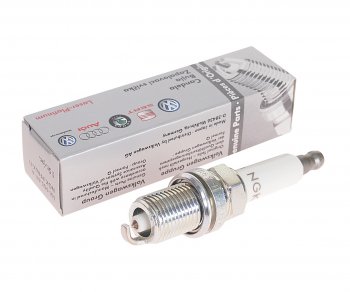 2 399 р. Свеча зажигания VAG OE VAG 101905611a  с доставкой в г. Пермь. Увеличить фотографию 1
