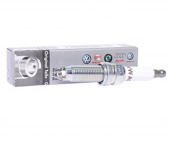 1 389 р. Свеча зажигания VW AUDI SKODA LongLife OE VAG 101905622a  с доставкой в г. Пермь. Увеличить фотографию 1