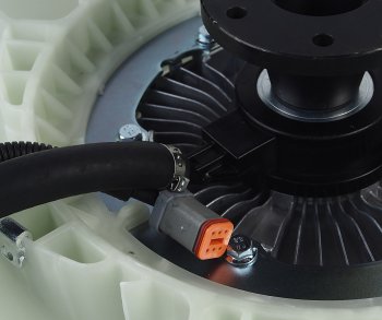 32 999 р. Вентилятор ЯМЗ-651.10,653 с вязкостной муфтой MEGAPOWER MEGAPOWER 130-12-042  с доставкой в г. Пермь. Увеличить фотографию 3