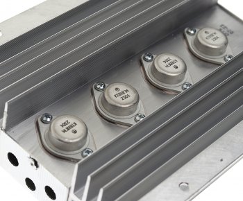 3 799 р. Преобразователь напряжения (инвертор) 24-12V 20А 160Вт ЭНЕРГОМАШ ЭНЕРГОМАШ 21.3759-03  с доставкой в г. Пермь. Увеличить фотографию 3