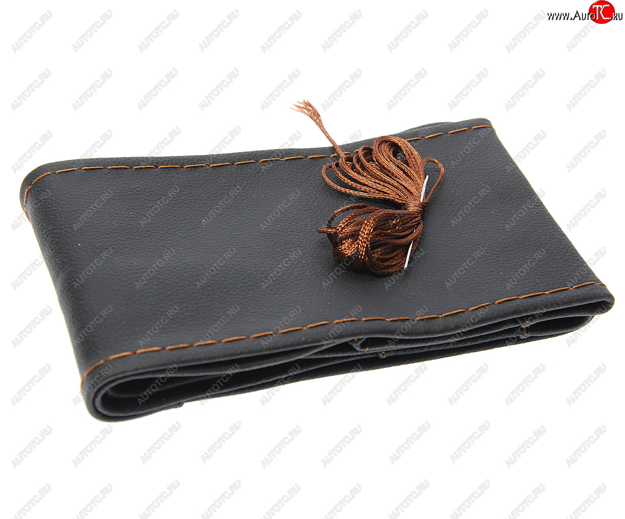 559 р. Оплетка руля (M) 37-39см черно-коричневая кожа сшивная Race CARFASHION CARFASHION 31380  с доставкой в г. Пермь