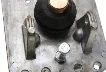 3 999 р. Кран ЗИЛ,КАМАЗ,МАЗ тормозной 2-х секционный подпедальный MEGAPOWER MEGAPOWER 350-16-001  с доставкой в г. Пермь. Увеличить фотографию 4