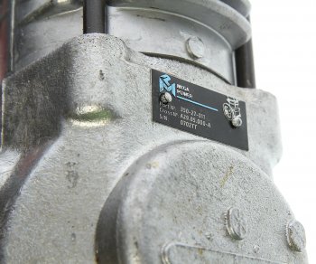 13 999 р. Компрессор ЗИЛ,ГАЗ,ПАЗ дв.Д-245 (1-цилиндровый) возд. охлаж. 144лмин. MEGAPOWER MEGAPOWER 350-27-011  с доставкой в г. Пермь. Увеличить фотографию 5