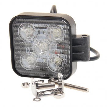 Фара рабочего света квадратная 85х85x38мм 20Вт (5 LED) рассеянный свет (Flood) 12-24V MEGAPOWER MEGAPOWER 370-30-004