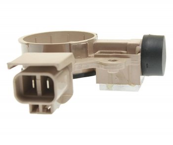 1 159 р. Регулятор HYUNDAI HD65,72 дв.D4AL,D4AF напряжения генератора FYC FYC 37370-45100  с доставкой в г. Пермь. Увеличить фотографию 3