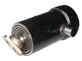 75 999 р. Цилиндр КАМАЗ-45142 подъема платформы 14т (3-х стор.разгрузка,6-ти штоковый) АТЛАНТ ГИДРАВЛИК АТЛАНТ ГИДРАВЛИК 45142-8603010  с доставкой в г. Пермь. Увеличить фотографию 1