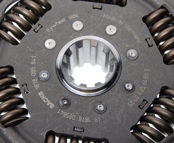 43 999 р. Диск сцепления КАМАЗ-5490 (КПП-ZF) MFZ-430 (усиленный 205) SACHS SACHS 491878085641  с доставкой в г. Пермь. Увеличить фотографию 3